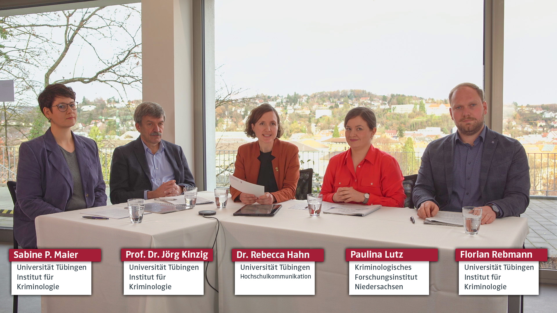 Ein Screenshot der Pressekonferenz auf Zoom