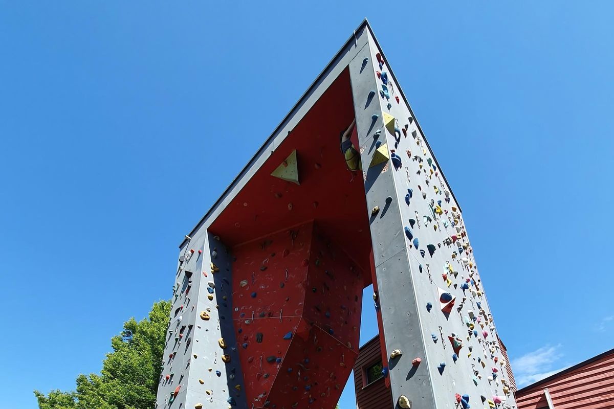 Kletterturm Outdoor