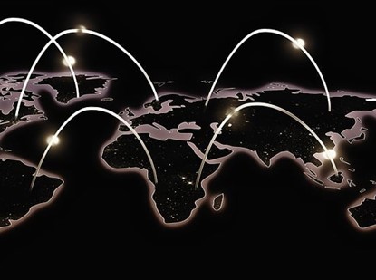 Symbolbild mit Linien, die verschiedene Kontinente verbinden