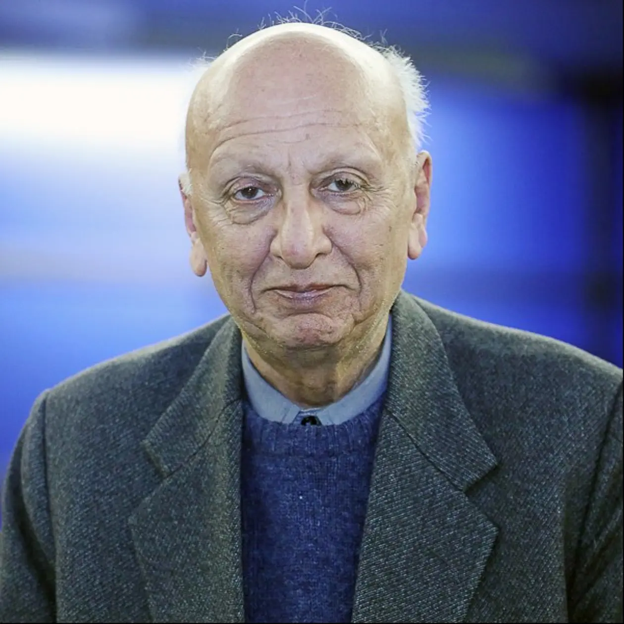 Professor Dr. Anil Bhatti