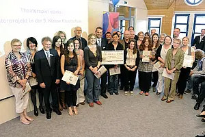 Die Initiative „Bunte Wiese“ wurde als eines von 25 Projekten bei der Fördermittelaktion "gemeinsam gewinnt!" der Volksbank Tübingen ausgezeichnet. Foto: Volksbank Tübingen