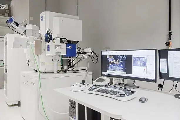 Zeiss Crossbeam 550L