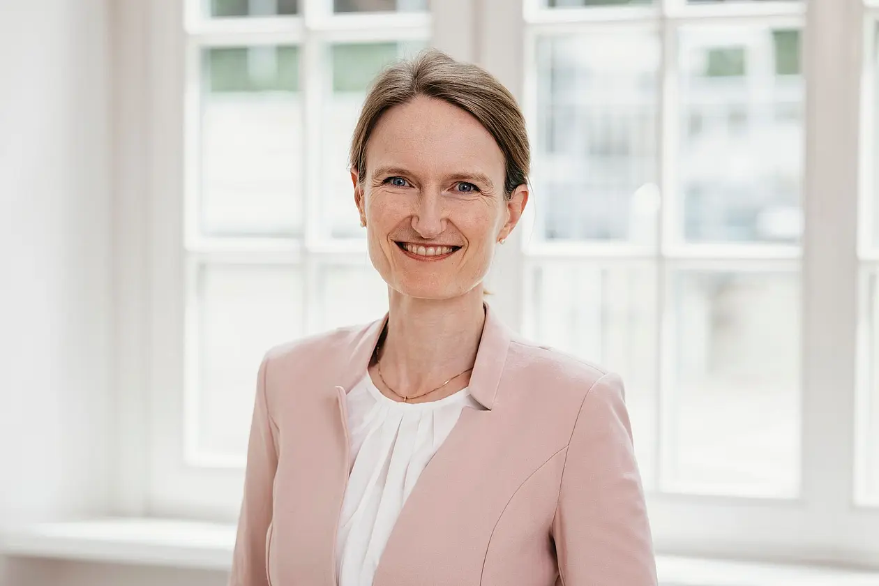 Portraitfoto von Claudia Günther