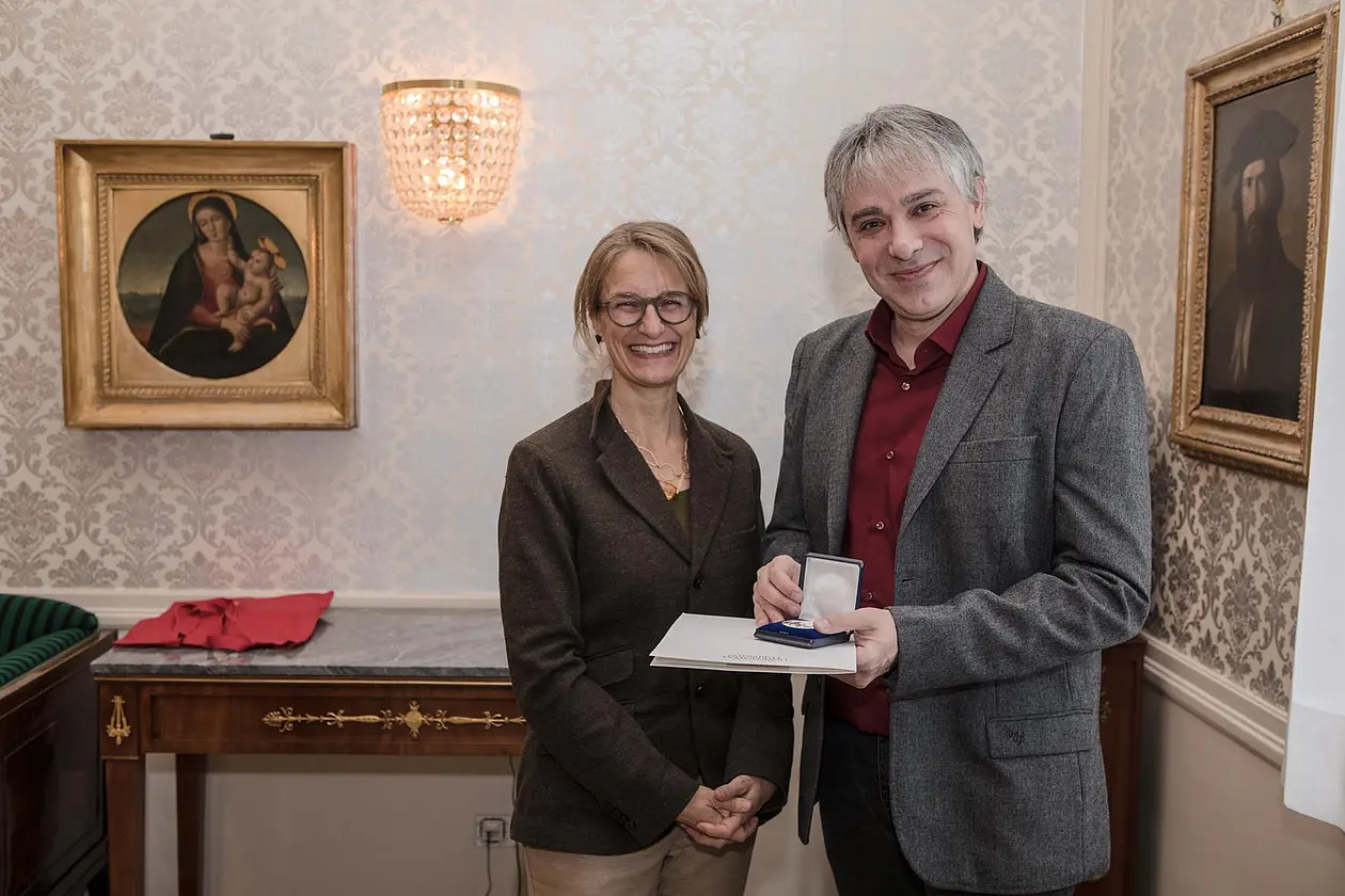 Dr. Petar Millin and Professor Monique Scheer.