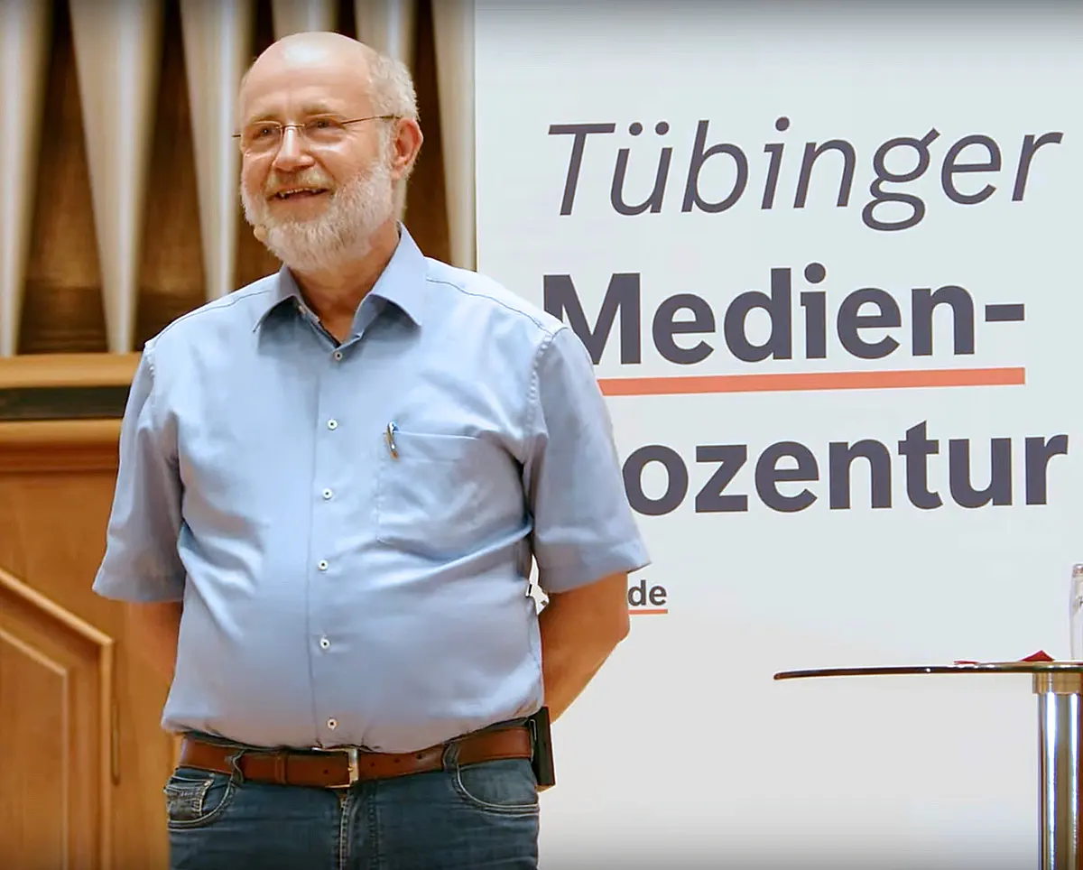 Das Bild zeigt Harald Lesch.