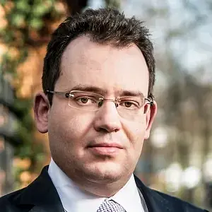 Dr. Pascal M. Ludwig