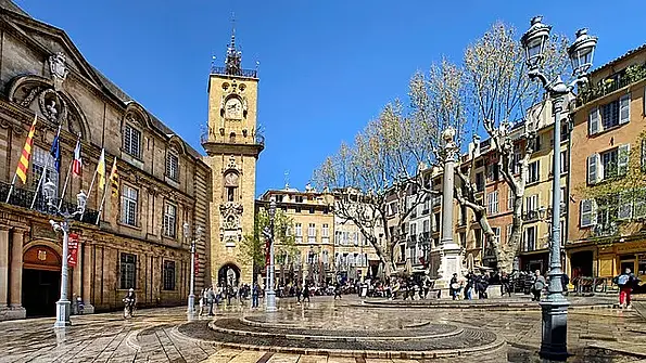 Aix-en-Provence, Place de la Mairie
