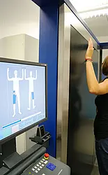 Der Körperscanner auf der Morgenstelle steht für Forschungsprojekte an der Universität Tübingen zur Verfügung. Foto: Heidi Schäfer