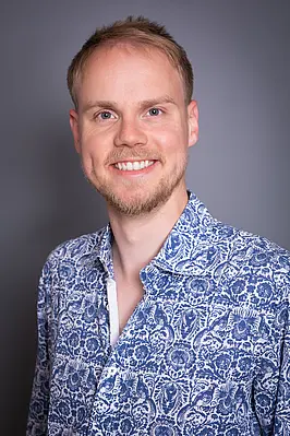 Foto, das Sam Ottewill-Soulsby zeigt
