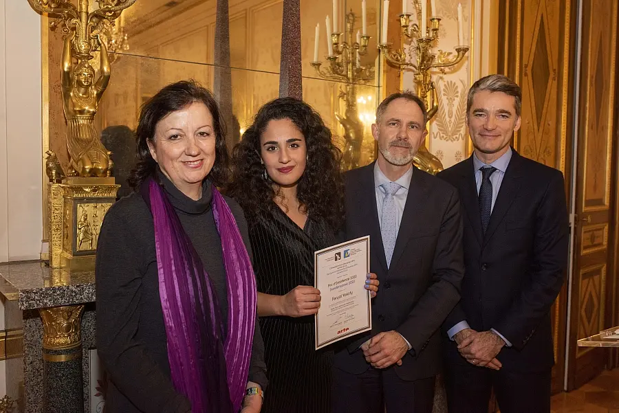 Gruppenbild mit Claude-Anne Savin von Arte, Preisträgerin Feryal Yosofy, Prof. Dr. Olivier Mentz, Präsident der DFH, Prof. Dr. Philippe Gréciano, Vizepräsident der DFH.