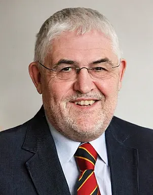 Prof. Dr. Wolfgang Armbruster