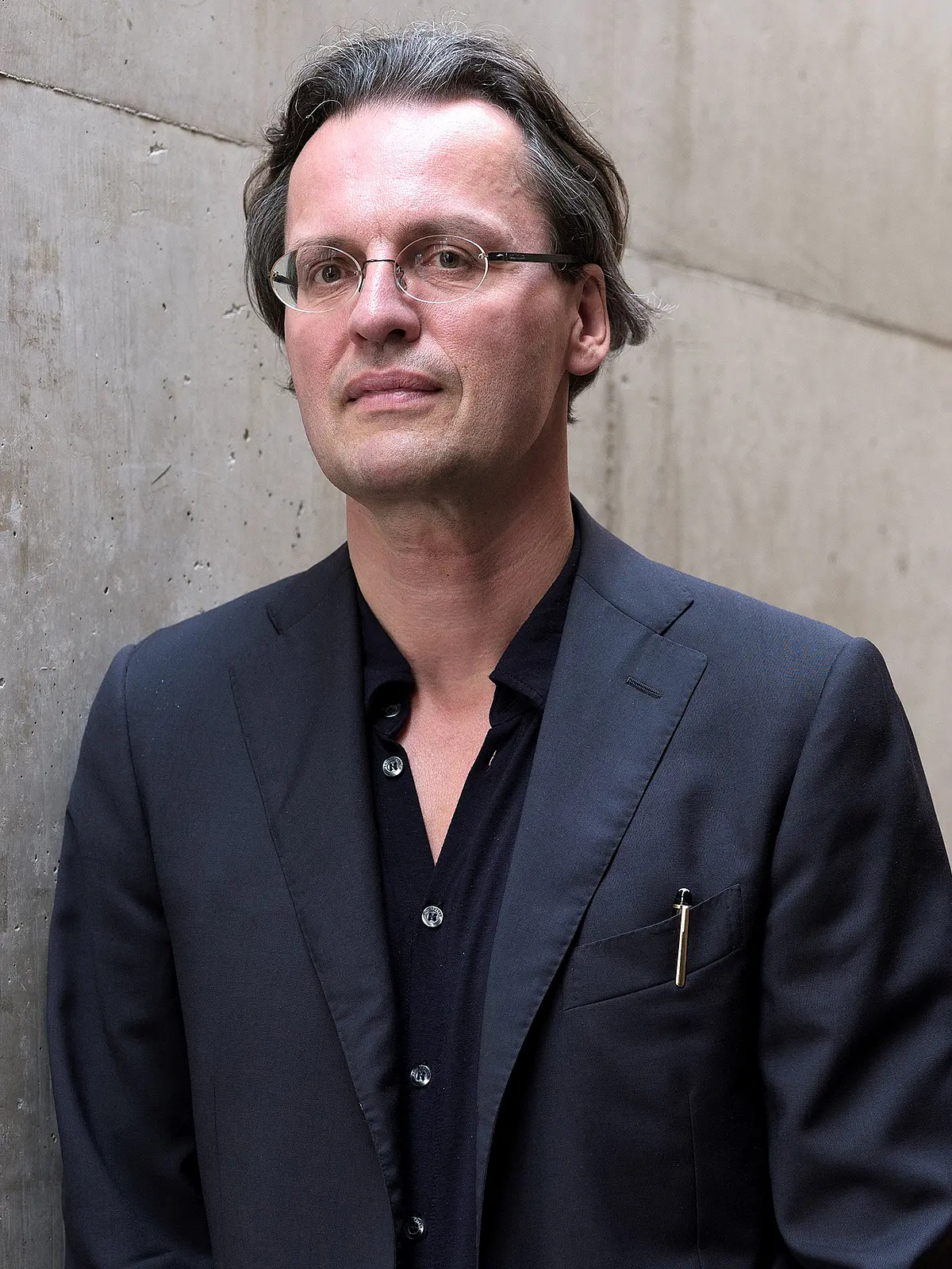 Portraitfoto: Prof. Dr. Bernhard Pörksen
