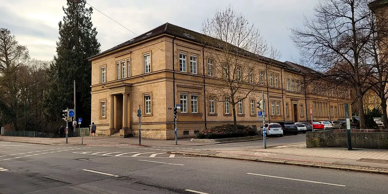 Photography of the old botany from the front.