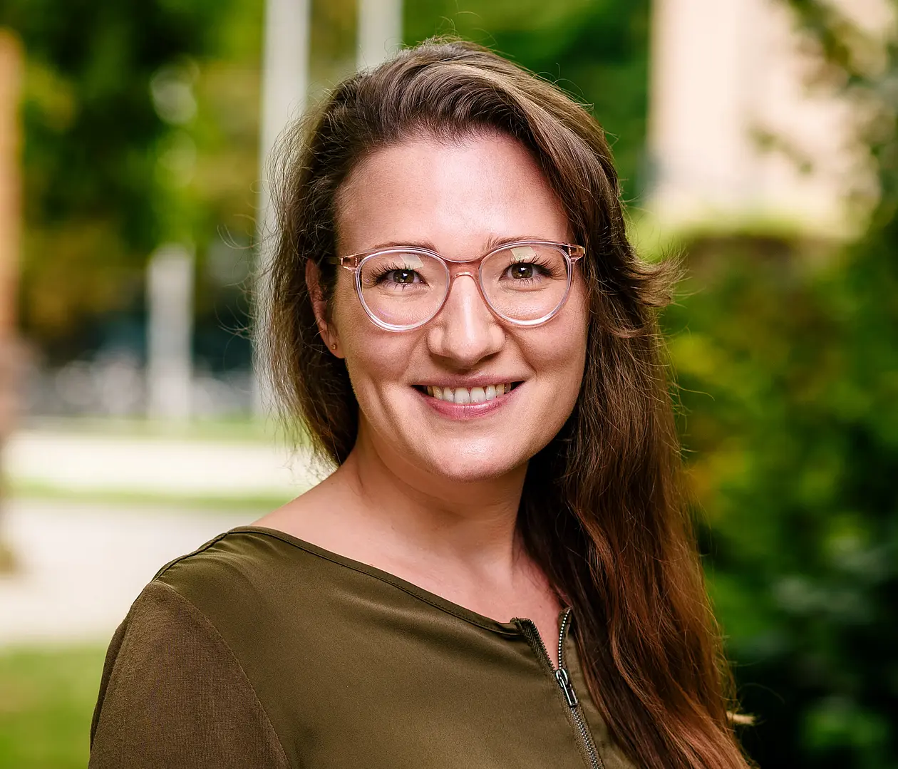 Nicole Folger