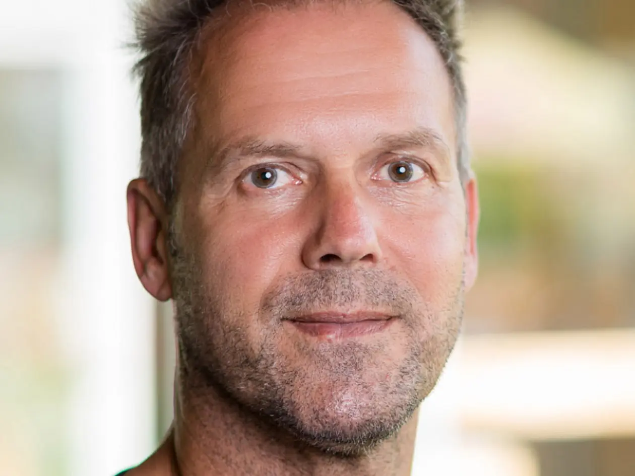 Das Foto zeigt Prof. Dr. Ansgar Thiel. Er führt ab 1. Oktober 2022 als neuer Dekan die Wirtschafts- und Sozialwissenschaftliche Fakultät.