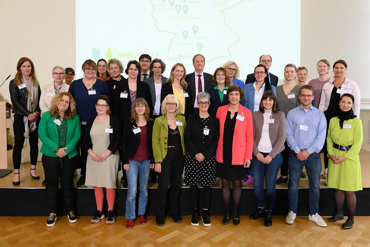 Gruppenfoto der Teilnehmenden