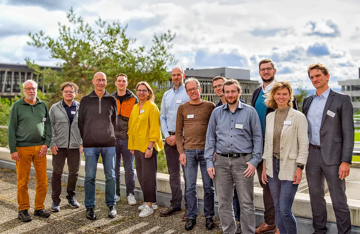 Gruppenfoto der Teilnehmer des Netzwerktreffens