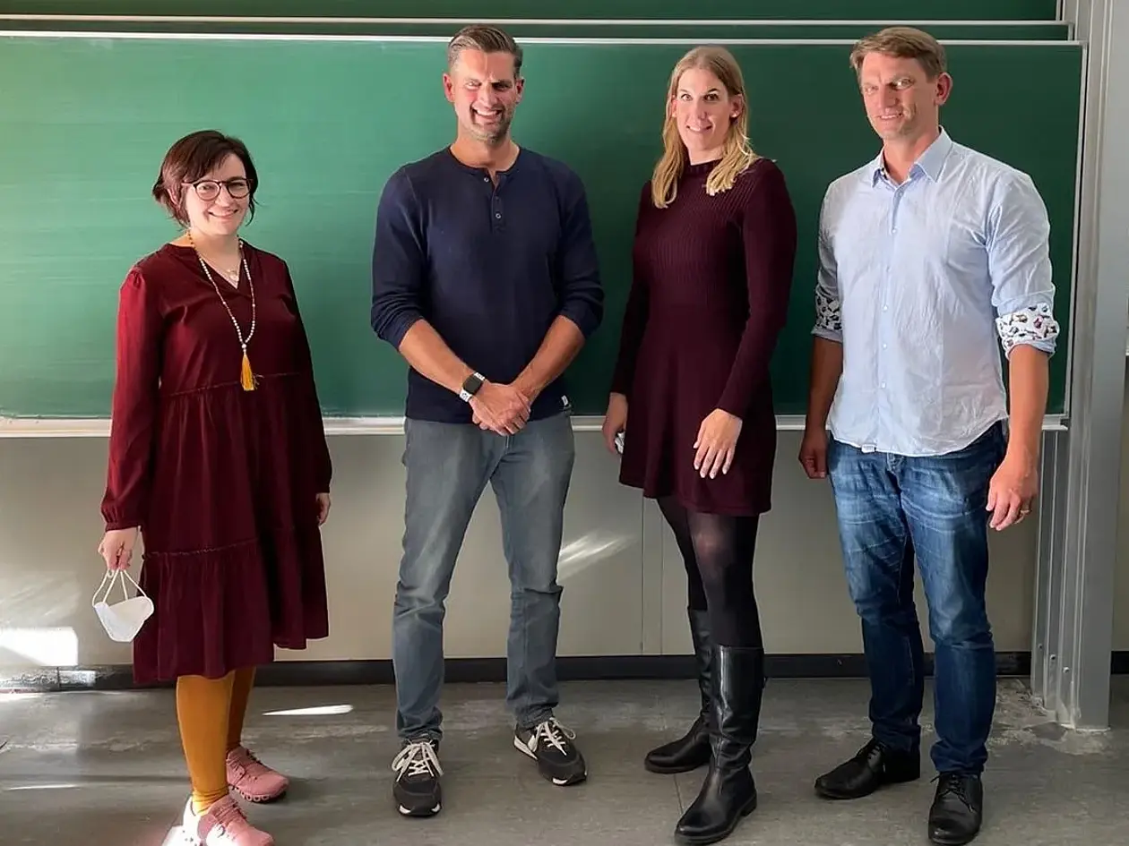 Jolan Schneider-Kis, Daniel Jung, Rieke Strehl und Walther Paravicini