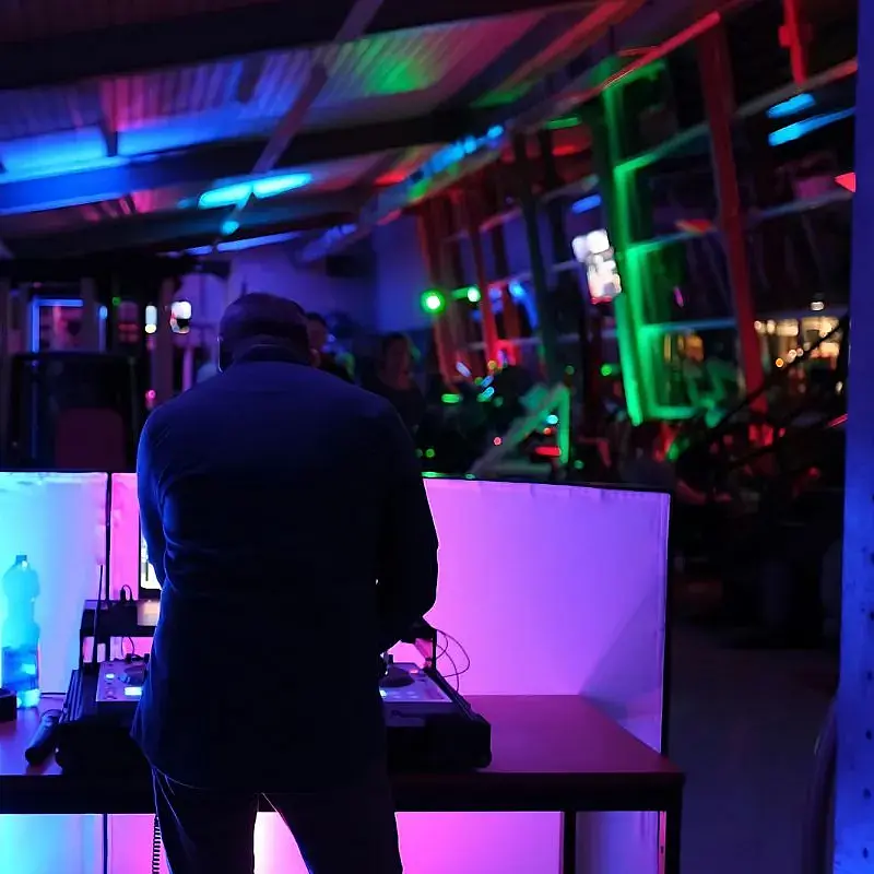 [Translate to Englisch:] Pumping the beats