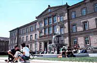 Gebäude Neue Aula