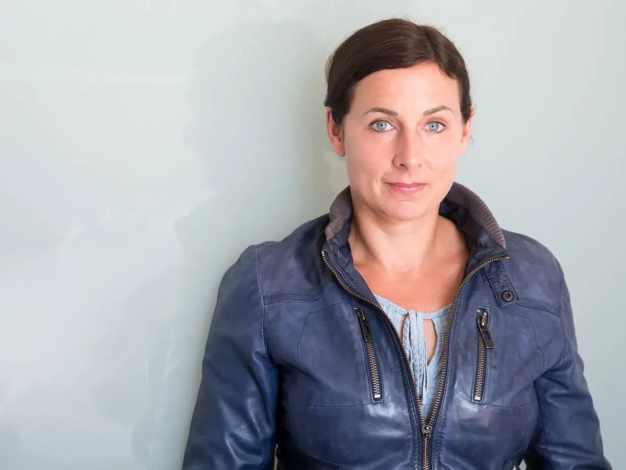 Schriftstellerin Juli Zeh spricht bei der 15. Tübinger Mediendozentur. Foto: Thomas Müller