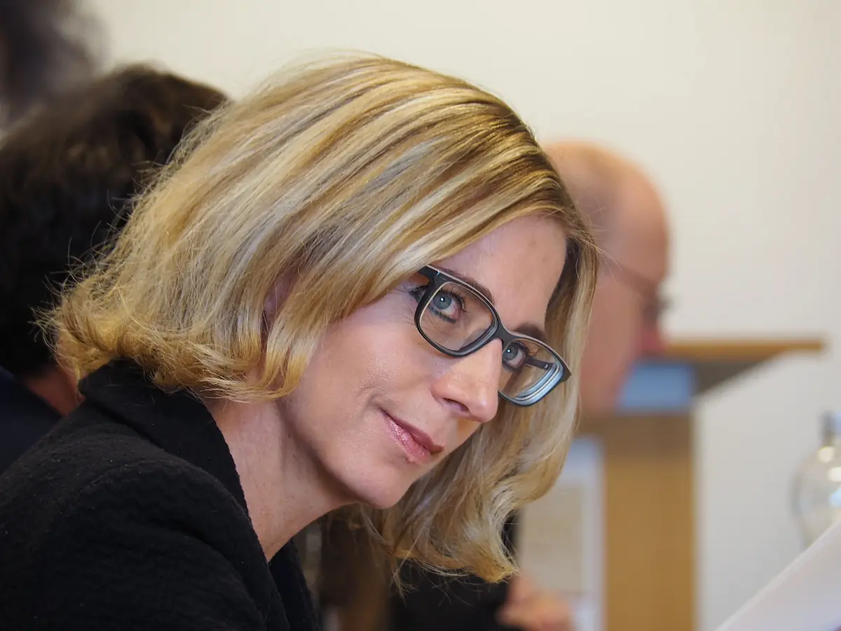 Prof. Dr. Irmgard Männlein-Robert