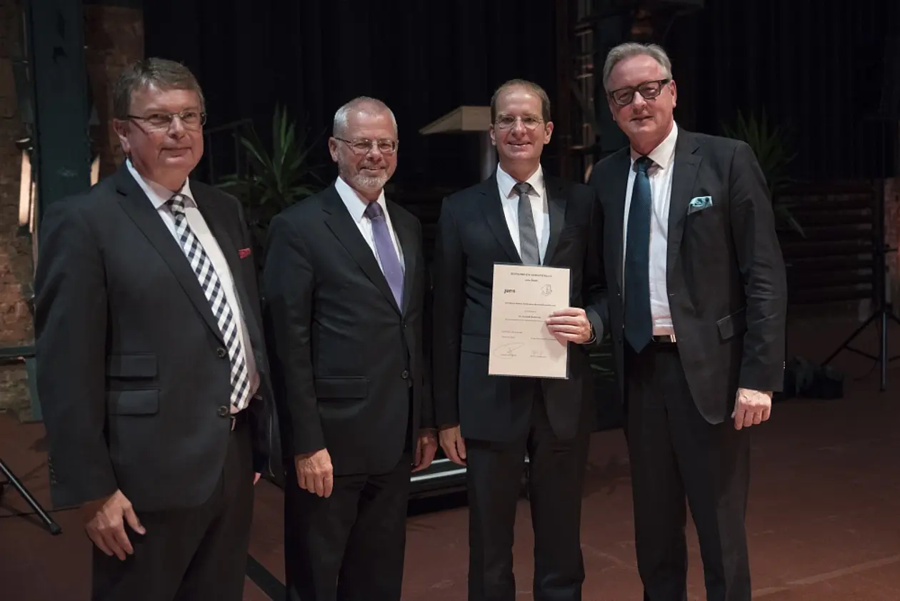 Preisverleihung des Dieter-Meurer-Förderpreises Rechtsinformatik 2016 im Rahmen des festlichen Abendessens beim 25. Gerichtstag. Foto: Jennifer Weyland