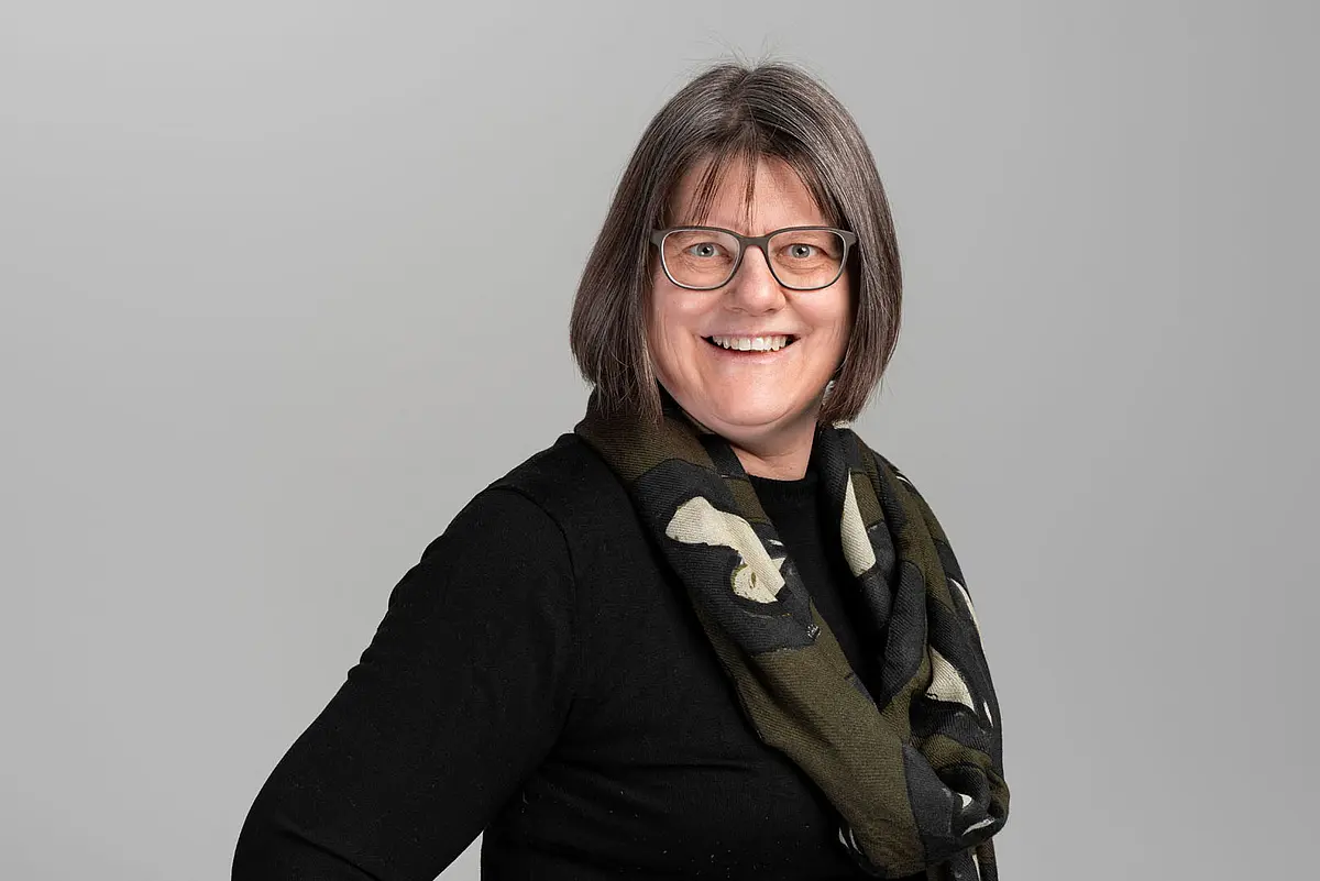 Portait photo of Prof. Dr. Susanne Goumegou