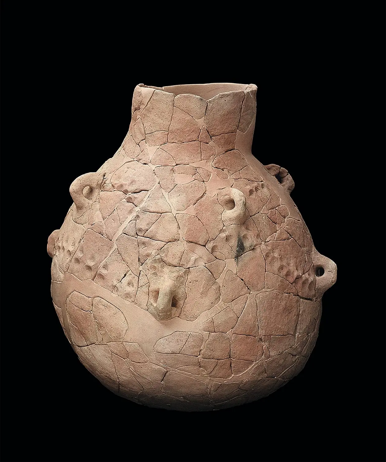 Braungrauer Krug aus Keramik