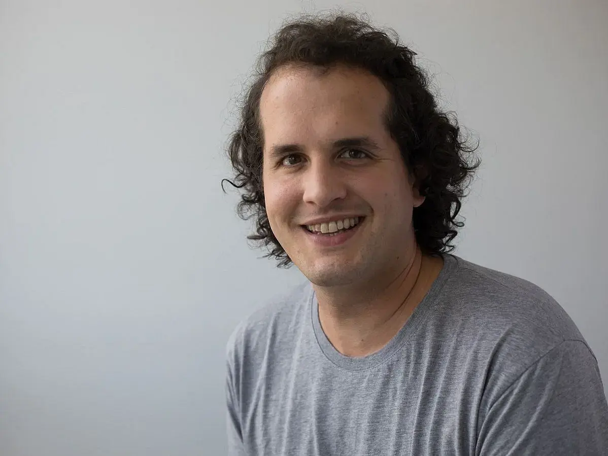 Dr. Peter Zeller