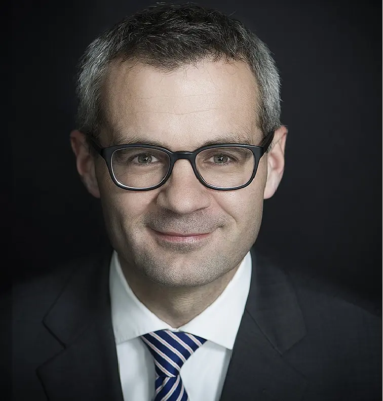 Dr. Ulrich Klumpp