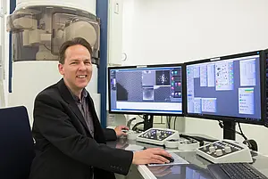 Professor Dr. Jannik Meyer