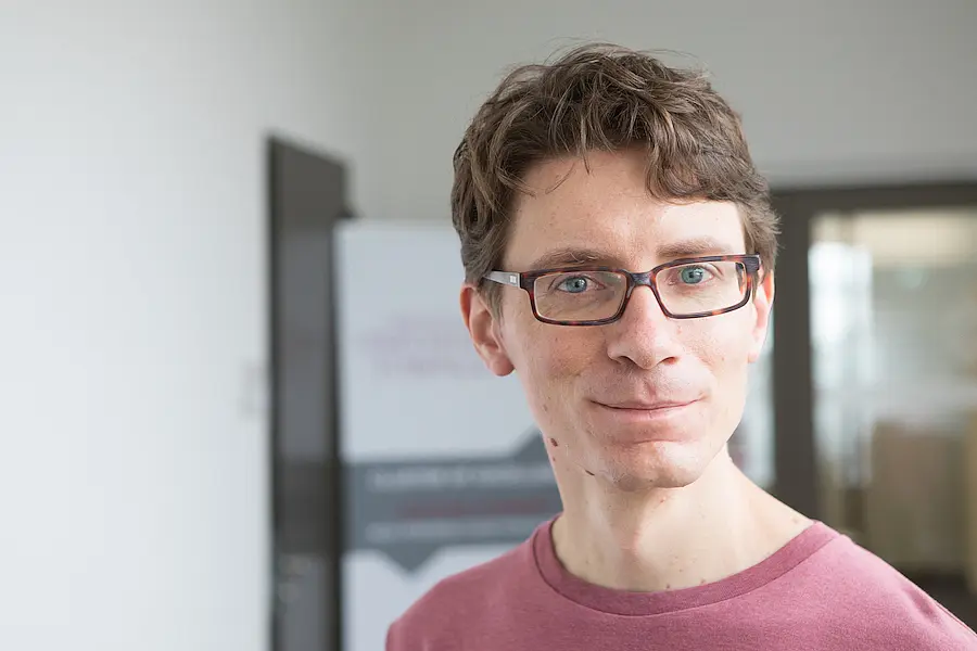 Professor Dr. Robert Bamler