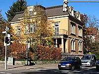 Gebäude Hölderlinstraße 11