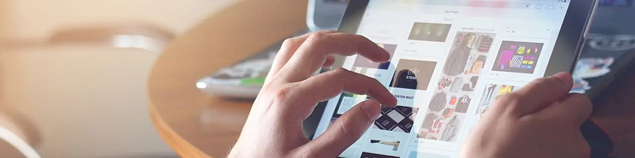 hands with tablet