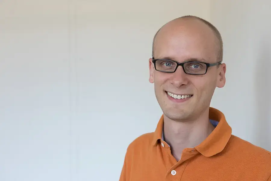 Jun.-Prof. Dr. Jan-Philipp Burde