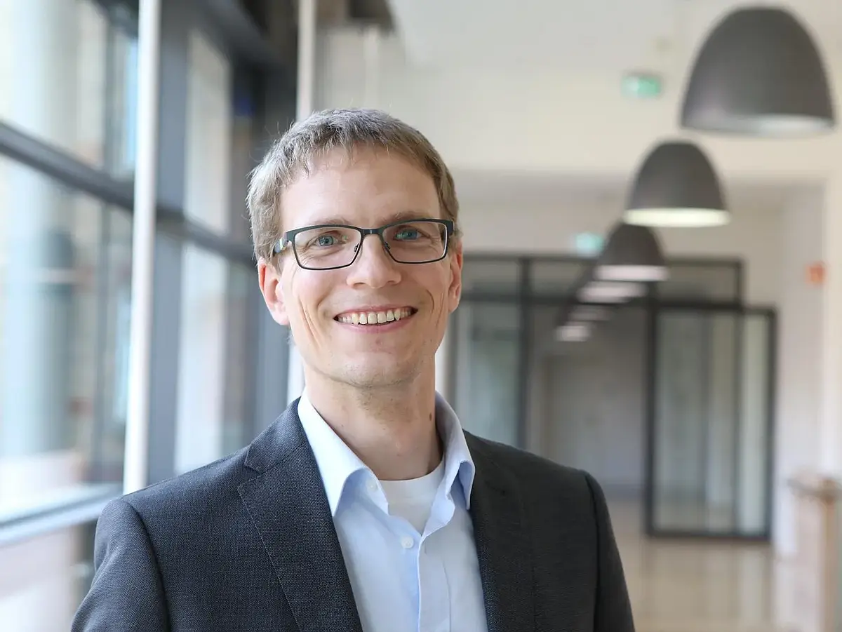 Portrait Tobias Kaufmann