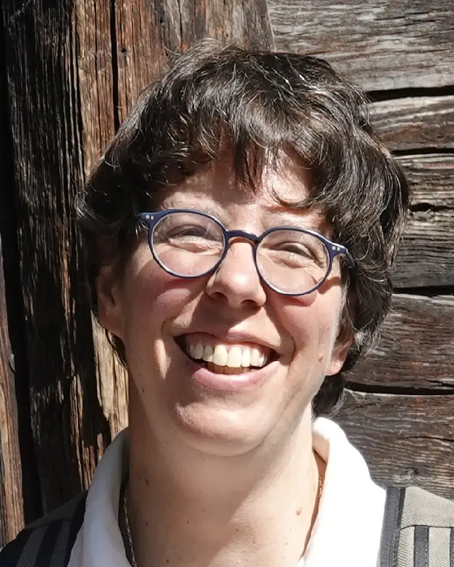 Professorin Dr. Regula Forster
