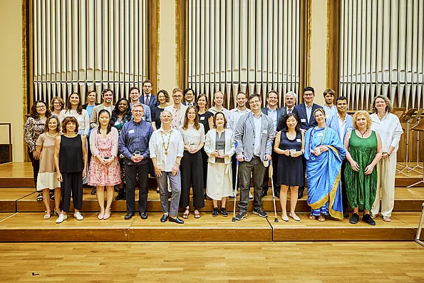 Doctoral graduates and supervisors Faculty of Humanities 