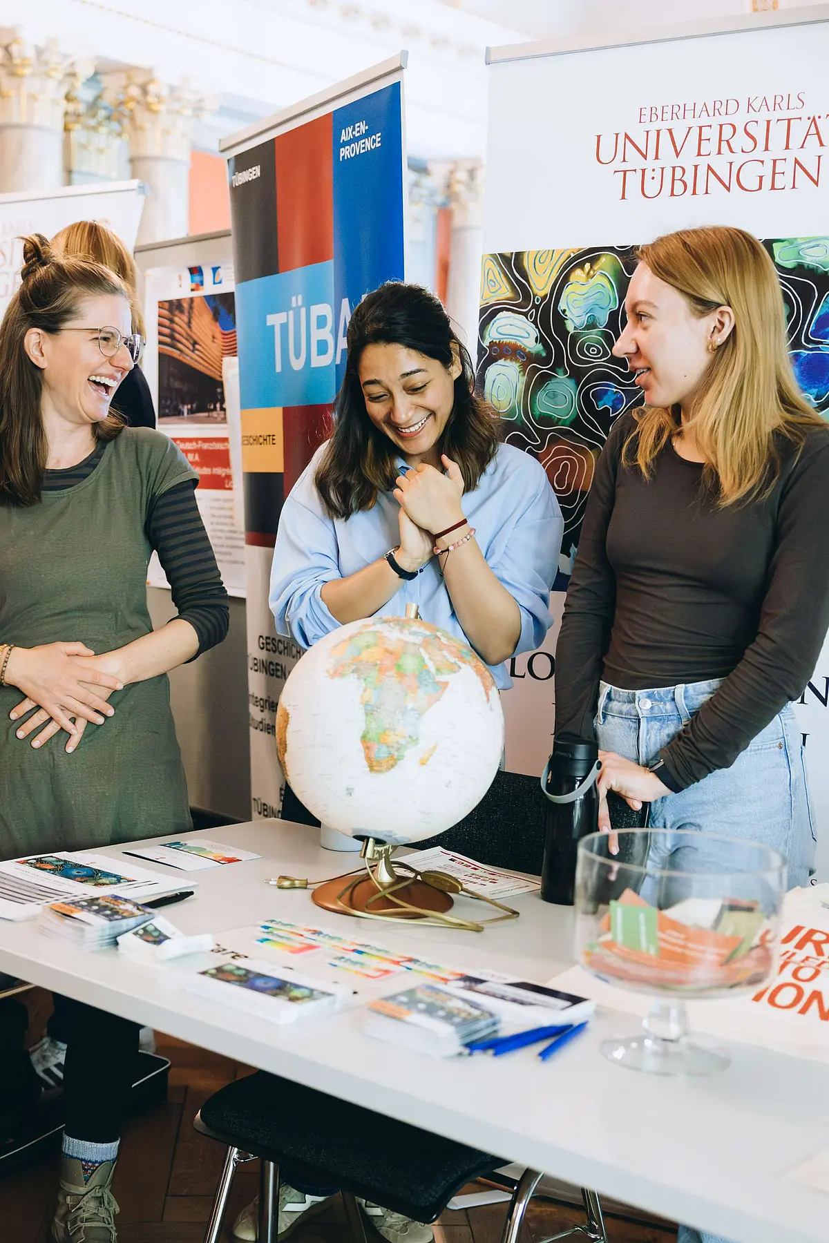 Beim internationalen Tag konnten sich die Studierenden über die Möglichkeiten für ein Auslandsstudium informieren.