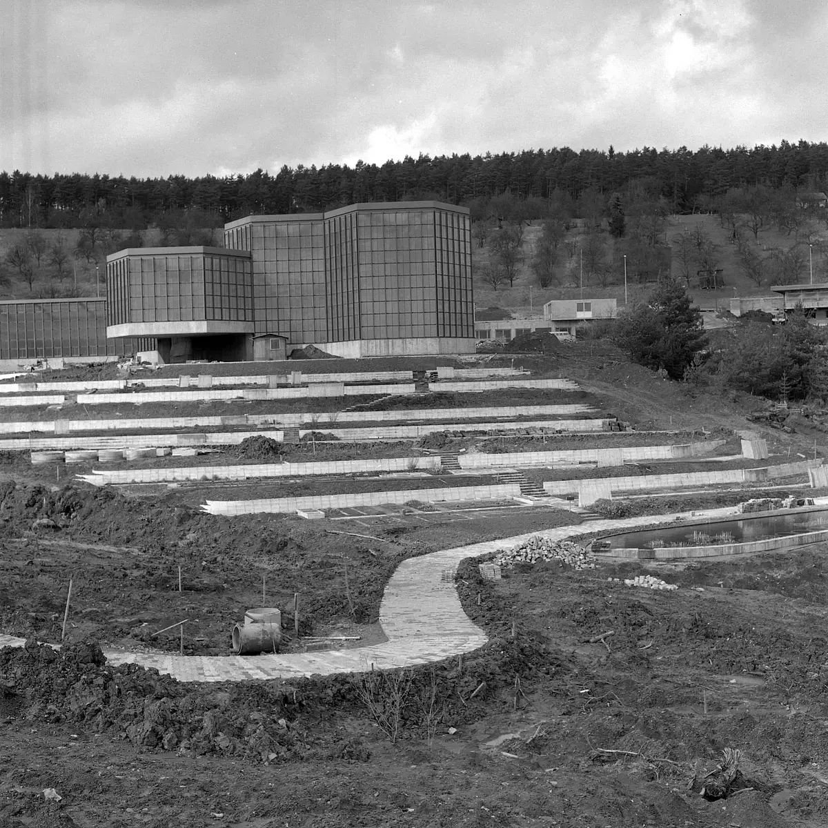 Neuer Botanischer Garten mit dem Tropicarium, April 1967