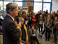 „Erfolgreich studieren in Tübingen ist das eigentliche Anliegen dieses Projekts“, sagte Rektor Professor  Dr. Bernd Engler in seiner Eröffnungsrede. Foto: Friedhelm Albrecht