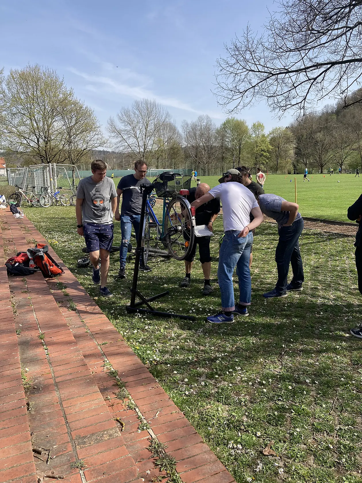 [Translate to Englisch:] Studierende beim Workshop