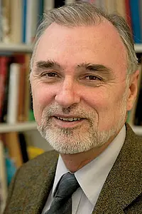 Prof. Dr. Ernst Pernicka, Inhaber des Lehrstuhls für Archäometrie an der Universität Tübingen und Direktor des Curt-Engelhorn-Zentrums Archäometrie in Mannheim