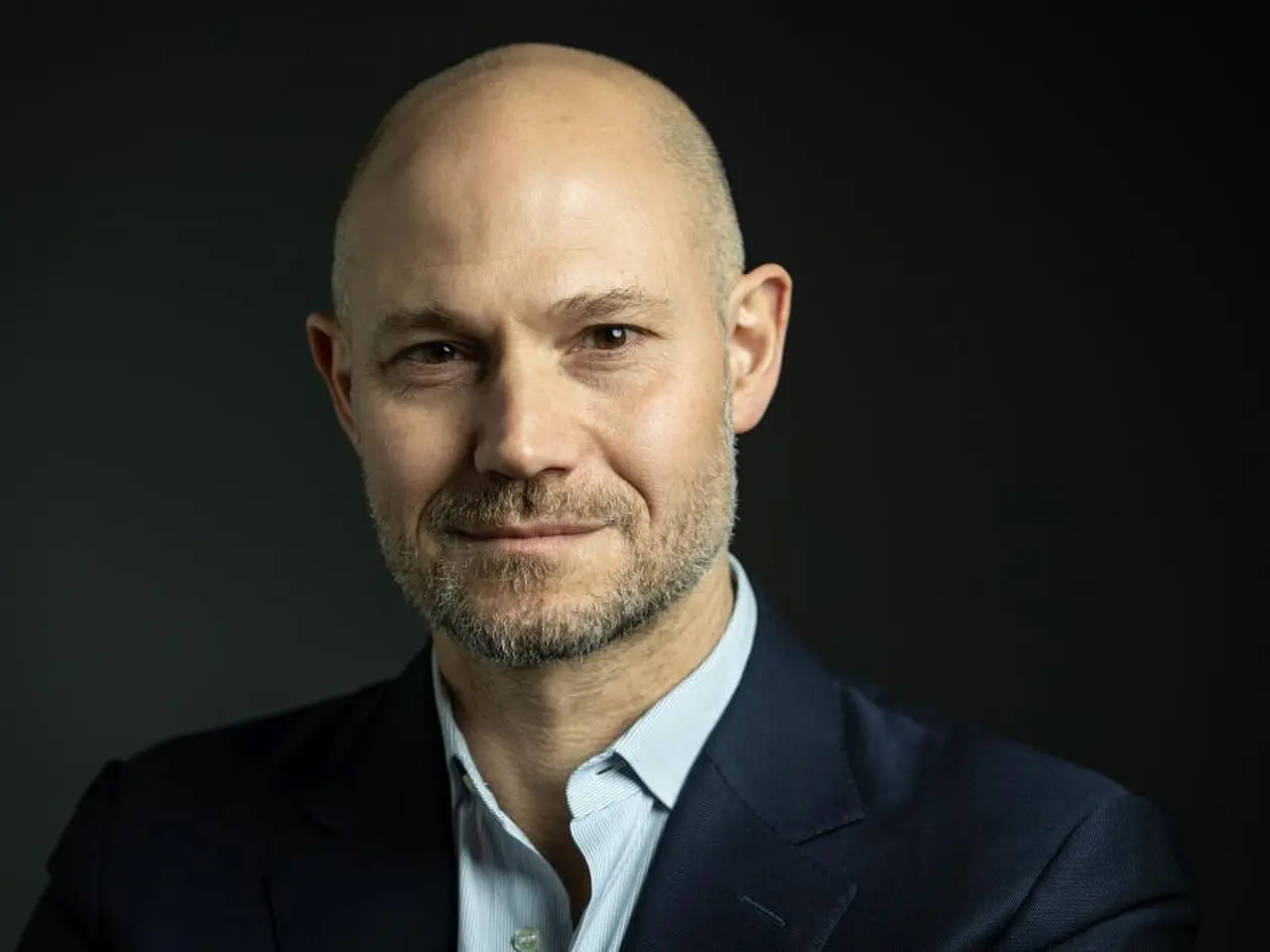 Porträtfoto von Omri Boehm