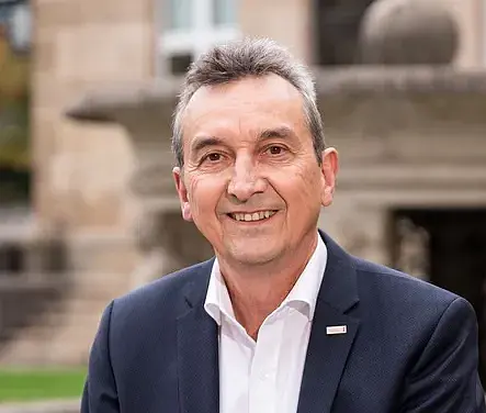 Prof. Peter Grathwohl