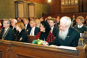 Festakt zur Ernennung des neuen Ehrensenators Johannes Kärcher in der Kapelle von Schloss Hohentübingen.