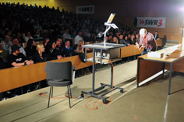 SWR3-Comedy-Campus im Kupferbau mit Bernhard Hoecker. Foto: SWR3/Steffi Schweigert