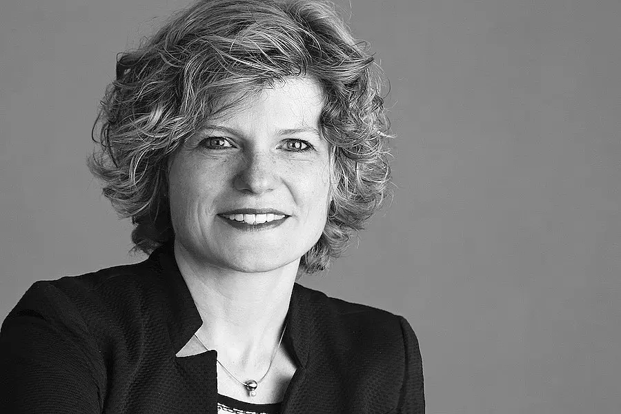 Juniorprofessorin Dr. Nadine Ueberschaer
