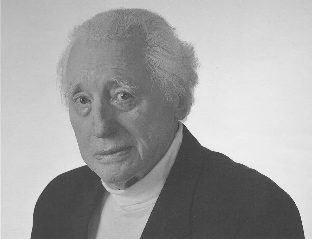 Schwarz-weißes Porträtfoto von Professor Dr. Günther Dohmen